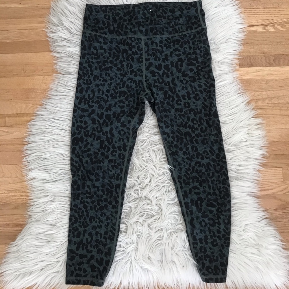 Gap Eclipse leopard print leggings